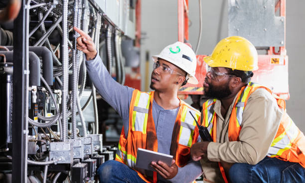 Best Licensed Electrician  in Eggertsville, NY